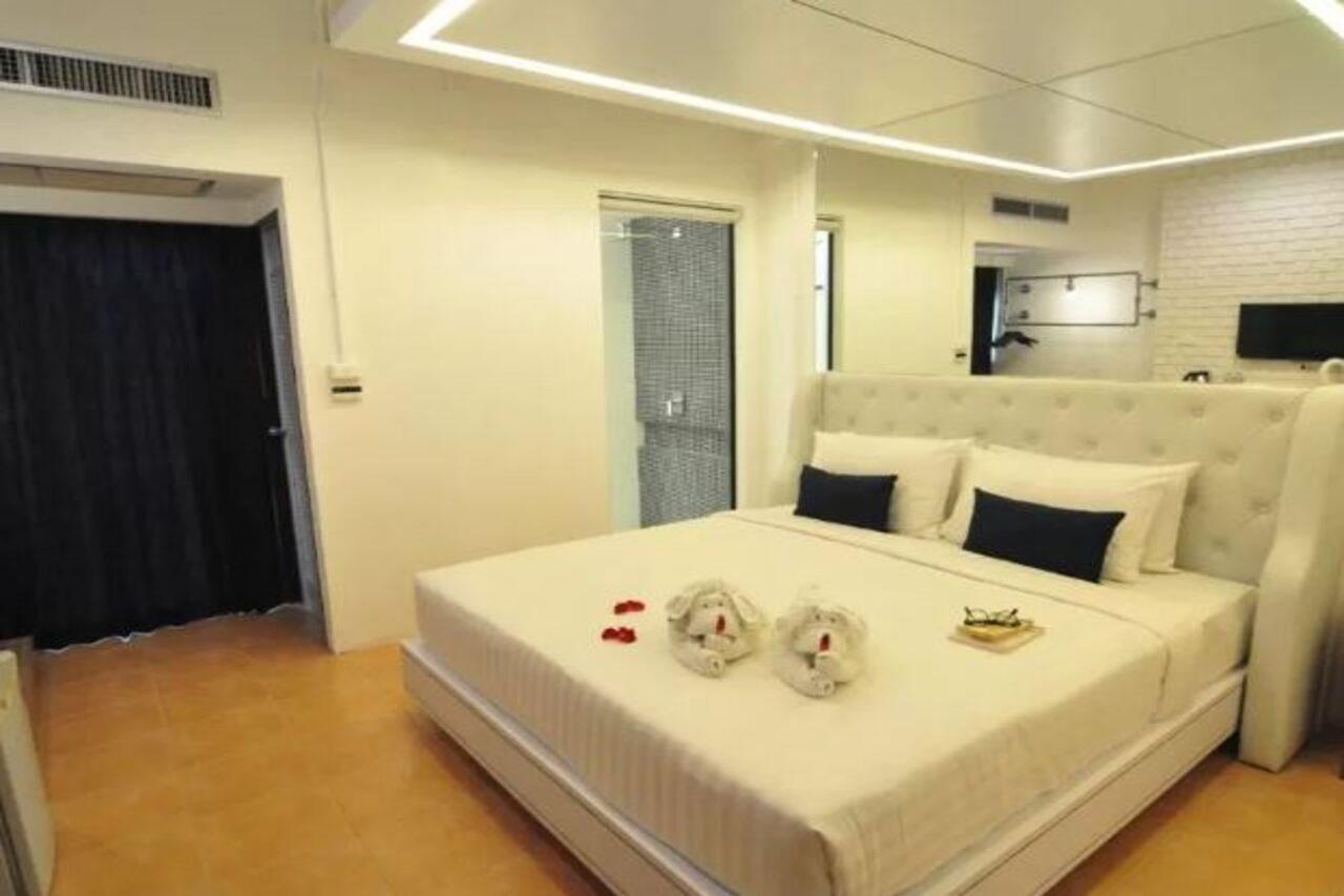 Forty Winks Phuket Hotel Patong Kültér fotó